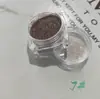 Explosões de celebridade da internet Cristal adstringente japonês Pó de diamante quebrado Joias para unhas super brilhantes Pacote único de oito cores ou conjunto atacado