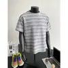 Camiseta de Manga Corta con Rayas de Contraste Estilo Americano para Hombre 2025 Verano Nueva Marca de Moda Casual Versátil Top Unisex de Media Manga