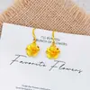 Brincos Pendentes Flor de Rosa Estilo Chinês Novo Liga de Cobre Dourado Simulado para Mulheres Nicho Sensação de Luxo Casamento Três Ouros Brincos Florais Tridimensionais