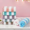 Toalla Pequeña de Coral para Uso en Casa, Paño Facial para Niños, Toalla Facial Suave que no Suelta Pelusa, Paño de Limpieza para Cocina, Engrosada y Ampliada