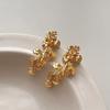 Pendientes de borlas con hojas rotas bañadas en oro y flores doradas, de alta calidad, para otoño e invierno, estilo retro chino, estilo nacional.