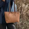 2026 Bolso Tote Personalizado Estilo Coreano Retro Estampado de Leopardo Nuevo Bolso de Hombro para Viajes Cotidianos Bolso Grande de Moda para Mujeres