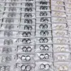 Pendientes Creativos Estilo Coreano al por Mayor, Pendiente Individual de Moda para Hombre, Colgantes de Oreja Hip-Hop Personalizados para Hombre, 2 Yuan