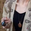 Colar Longo Pingente Frasco de Sândalo Retrô Design de Nicho Feminino Corrente para Suéter Estilo Étnico Outono e Inverno Acessórios Personalizados
