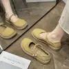 Sapatos versáteis e delicados estilo fada, estilo francês para combinar com saias, novos sapatos de couro pequenos para o verão-outono de 2026, sapatos Mary Jane com sola macia para a brisa noturna