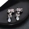Brincos de Sino Coração Rosa Estilo Novo 2025 para Meninas, Brincos Doces e Versáteis como um Novo Presente para Meninas