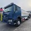 Exportação Caminhão Pesado Howo 25 Metros Cúbicos Liga de Alumínio Tanque de Óleo Usado 10 Rodas Diesel Gasolina Transportador Pneus Novos