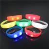 Pulsera Luminosa LED Vibratoria Controlada por Sonido para Conciertos, Festivales de Música, Fiestas y Eventos, Pulsera de Apoyo con Logo Impreso