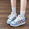 Sapatos Brancos de Aparência Sofisticada 2025 para Mulheres, Estilo Coreano de Nicho Versátil Retro Sapatos de Pão, Sapatos Casuais da Moda Nacional, Tênis Esportivos para Skate