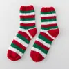 Calcetines de Navidad de medio terciopelo para otoño e invierno, tipo flor, suministro directo de fábrica, calcetines cálidos para el suelo de casa de Papá Noel, calcetines para dormir