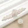 Puxador Branco Marfim Estilo Europeu Puxador de Porta de Guarda-Roupa Moderno Minimalista Gaveta Porta de Armário Ferragem Flor Rosa Puxador Pequeno