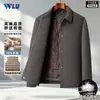Abrigo de lana de doble cara para hombre en stock con forro desmontable, adecuado para otoño e invierno, con cuello de solapa y un estilo casual de negocios