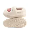 Zapatillas de Algodón con Perro Manzana para Mujer Nuevas Invierno 2026 Interiores para el Hogar Suela Gruesa Antideslizantes Cálidas Zapatos de Algodón de Dibujos Animados Para Usar Afuera