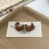 Pendientes de Aro Medios Curvos de Color Aterciopelados para Mujer, Pasador de Plata, Dulces y Sencillos, Juveniles, Versátiles para el Día a Día, Pendientes de Alta Gama