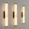 Luminárias de parede modernas, de luxo leve, de alta qualidade, em formato de nuvem, luminárias para sala de estar, luminárias de Zhongshan, luminárias para quarto, luminárias de cabeceira, luminárias simples de resina em tons quentes