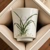 Taza fragante de orquídea pintada a mano de fábrica, taza de té pequeña, taza de té personal para damas, juego de té de cerámica kung fu, taza maestra, taza individual