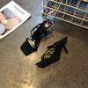 Sandalias Elegantes de Tacón Alto con Punta Cuadrada Abierta, Sencillas de Un Personaje, con Correa Inclinada, para Verano para Mujer, para Uso Exterior, Moda de Hada, Tacón Fino, Medio Zuecos