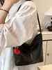 Bolso Tejido de Gran Capacidad para el Trabajo Diario 2026 Verano Nuevo Bolso de Hombro de Alto Valor Bolso Cubo de Estilo Relajado y Moderno