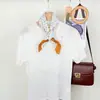Pañuelo Cuadrado Pequeño Flor de Anacardo Fresco Retro, Estilo Delgado Primavera y Verano, Moderno y Versátil, Pañuelo de Seda de Alta Gama, Accesorio de Bufanda para Cuello de Mujer