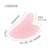 Masajeador Rodillo Forma de Corazón de Cuarzo Rosa Corazón de Cristal Rosa Tabla Raspadora Forma de Corazón Tabla de Belleza Facial Masajeador Rodillo de Doble Cabezal