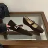 2025 Novo Sapato Mary Jane Feminino com Bico Quadrado, Fivela de Uma Linha com Fivela de Strass e Forro de Veludo Quente, Salto Plataforma Interno, Boca Rasa
