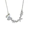 Nuevo Exquisito Collar de Mariposa de Nácar de Verano para Mujer, Cadena Sencilla de Clavícula de Lujo Ligero, Tendencia de Accesorio de Temperamento de Nicho de Gama Alta
