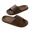 Pantuflas de casa sandalias y pantuflas para hombre de una tira antideslizantes suela suave para baño hotel hospitalidad pantuflas de natación súper mayoreo