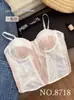 Blusa de renda estilo francês com estampa de pintura a óleo, sutiã embutido e controle de barriga, adequada para usar em camadas ou como peça externa, atacado 8718