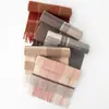 Bufanda de Lana Sentido Avanzado para Hombres y Mujeres Todas las Combinaciones Engrosada Otoño e Invierno Nuevo Puntada de Cuadros Bufanda Cálida Ceremonia del Día del Maestro