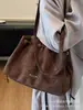 Bolsa Tote Nova de Grande Capacidade 2025 Camurça Casual Versão Coreana Ins Versátil Bolsa de Mão Bolsa de Ombro Moda Tendência Luxo Leve