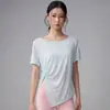 Top Deportivo Transpirable de Cuello Redondo y Ala Ancha con Pliegues Laterales Retorcidos y Dobladillo Irregular, Cubre-traje de Yoga para Mujer