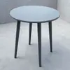 Conjunto de Plástico para Lazer e Reunião ao Ar Livre com Mesa Redonda Pequena e Cadeiras para Varanda, Popular em Lojas de Chá com Leite da Moda, Mesa de Jantar Simples para Uso Externo