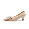 5000C-133 Sapatos de Salto Stiletto com Laço de Camurça e Strass Sapatos de Bico Fino Femininos Sapatos de Banquete Femininos
