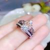Anel de diamante Mosan com incrustações de prata 925 da Caibao Jewelry, um atacado para duas pessoas, uma geração de cabelo