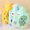 Bolsa de água quente mini com injeção de água à prova de explosão aquecedor de mão aquecedor de pés de dormitório bebê fofo desenho animado de pelúcia bolsa de água quente para compressa quente