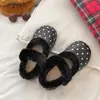 Zapatos planos peludos estilo coreano dulces Mary Jane para mujer, colección de invierno 2022, diseño de lunares, suela plana, forrados de felpa para abrigar, versátiles zapatos de algodón para mujer