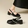 Zapatos Mary Jane de charol estilo francés con tiras de pedrería y talón abierto, sandalias de tacón grueso cuadrado para mujer, punta cuadrada, para ir a la oficina, punta cerrada, venta al por mayor
