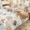Juego de Cuatro Piezas de Terciopelo de Leche Engrosado 2026 con Estampado Floral Fresco Juego de Ropa de Cama de Vellón de Coral, Funda de Edredón Individual/Doble, Popular en Transmisiones en Vivo