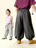 Roupas Infantis Amila 2026 Coleção de Verão Nova Calças Leves Respiráveis Anti-Mosquito de Cor Sólida para Crianças Calças Jogger para Meninos e Meninas