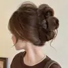 Presilha de cabelo de pelúcia em formato de peixe para outono e inverno para mulheres, luxo leve e toque de alta qualidade, tamanho grande para cabelos grossos, acessório de cabelo versátil tipo pinça de tubarão