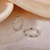 Aretes de Aro Lisos de Liberación Rápida Spot Acero de Titanio Aro Lujo Accesible Hebilla de Oreja de Gama Alta Aro para Oreja Versátil Elegante Aretes que No Pierden el Color