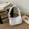 Bolsa simples de um ombro sob o braço 2026 nova elegante de grande capacidade personalizada casual feminina com estampa de estrelas e design plissado