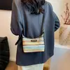 Bolso de Hombro Nuevo de Moda Bloques de Color Arcoíris Bolso Tejido de Verano Bolso Pequeño Cruzado para Mujer 2026 Bolso Cruzado de Moda