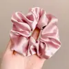Novo scrunchie de alta qualidade para rabo de cavalo baixo 2026 para mulheres, apresentando um estilo inspirado em Melard, um acessório de cabelo retrô para outono e inverno