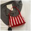 2025 Verão Nova Bolsa de Ombro Único Axilar Design Nicho Bolsa Tote de Grande Capacidade Bolsa de Mão Listrada Moderna