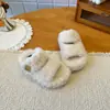 Pantuflas Esponjosas Infantiles Otoño/Invierno Exteriores Nuevas Estilo Coreano Versátiles Antideslizantes de Felpa para Niñas de Una Tira Calientes de Algodón Modernas