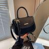 Bolsa de sela têxtil simples de cor sólida, bolsa de ombro com cores combinando, 2025, novo estilo coreano, moderno, casual, bolsa transversal para mulheres