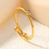 Anillo de Acero de Titanio Anillo de Mariposa Anillo para Dedo Índice que No se Desvanece para Mujeres Elegante de Moda Nuevo Modelo Que No se Desvanece Prueba Real Anillo Calificado Transfronterizo