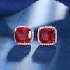Zhuang Sheng jóias fundo de cobre banhado a ouro novo retro simulação corindo vermelho cor tesouro gordura ângulo quadrado orelha pregos pedra principal 10 * 1