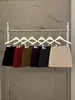 [Oferta Especial, Sem Devoluções ou Trocas] Xiu Xixi Roupa de Trabalho Outono e Inverno Saia Lisa de Cintura Alta, Saia Curta Evasê Justa ao Corpo 85095